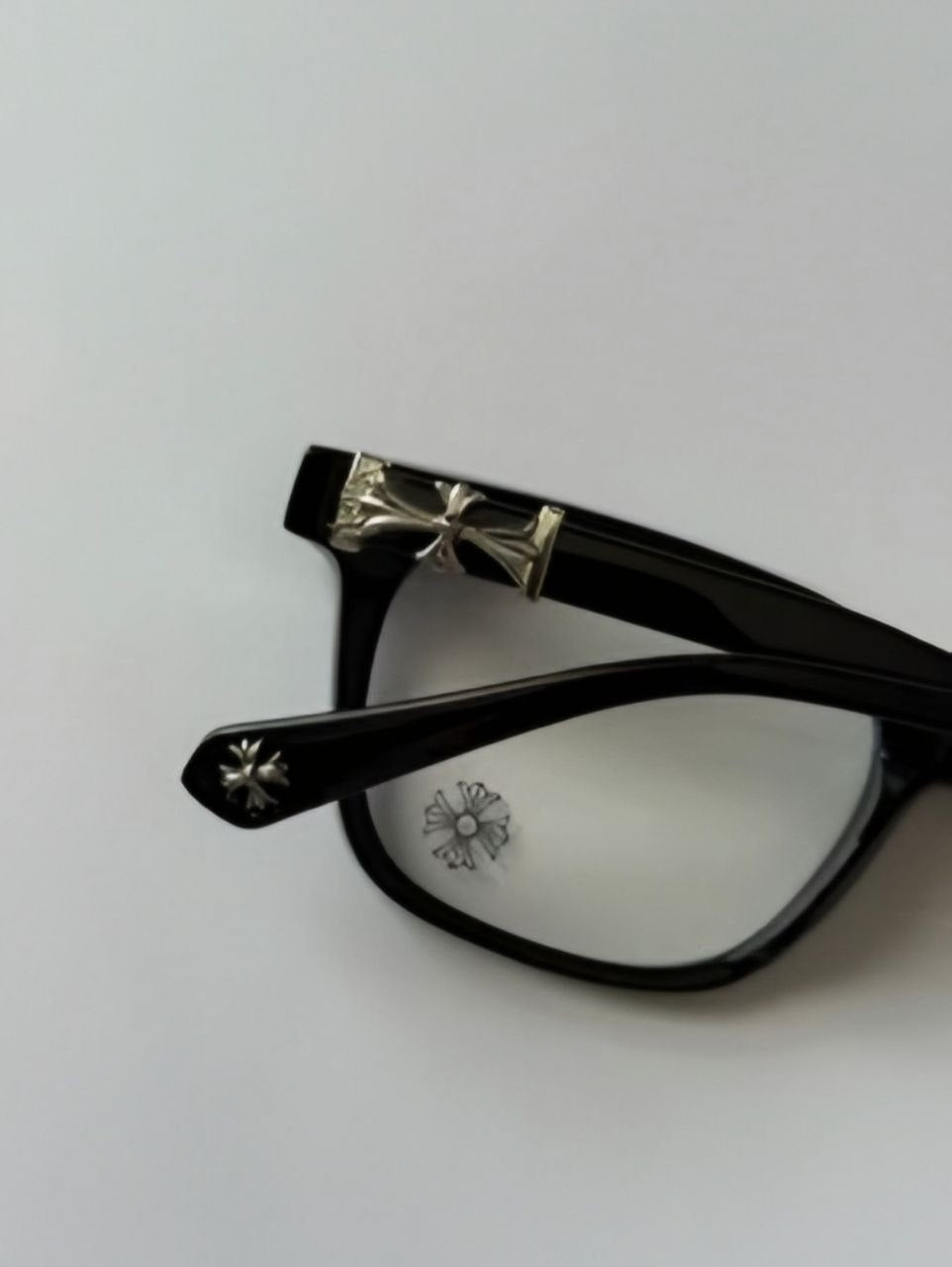 Crome Hearts Black Glasses - cross