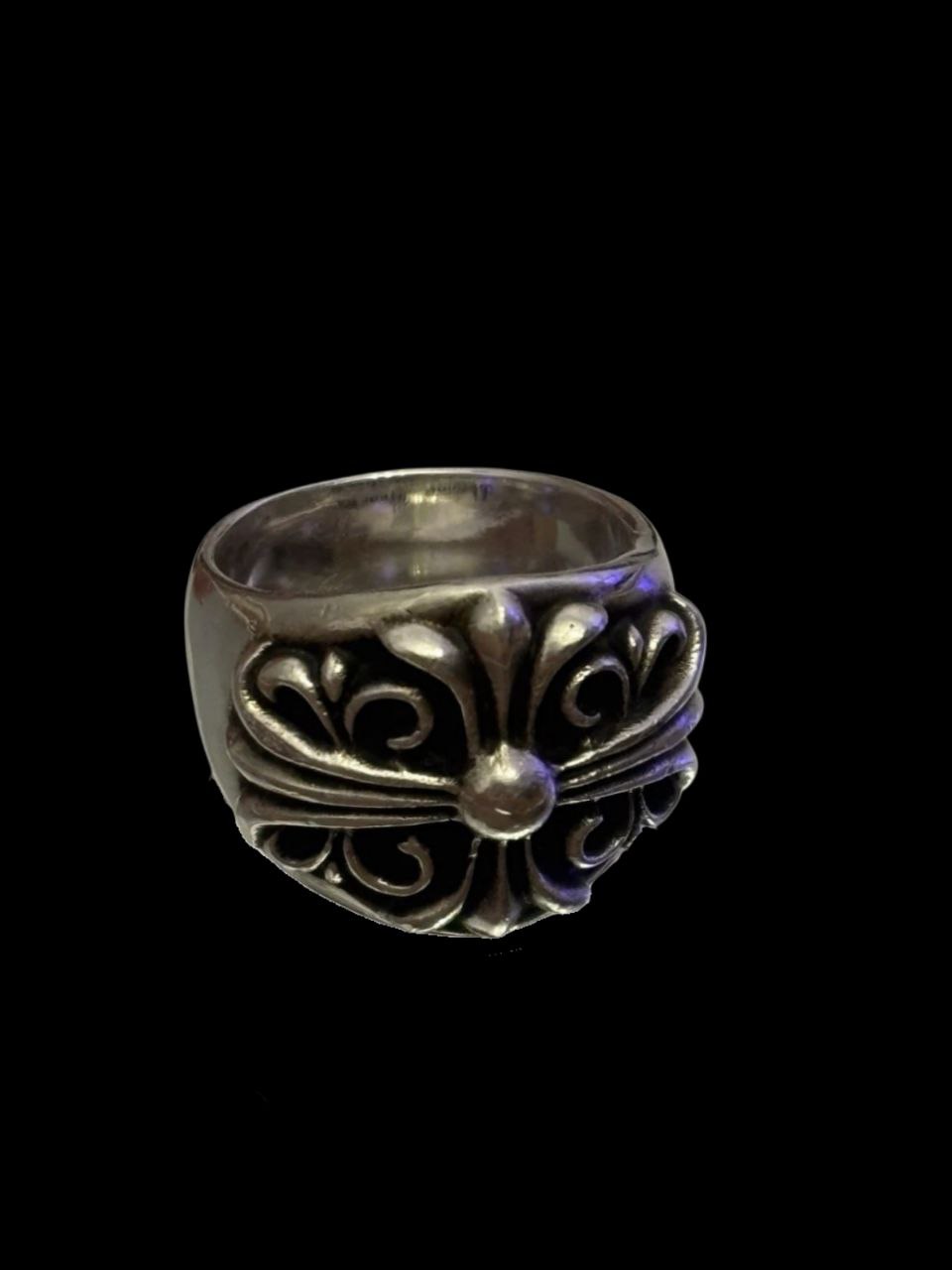 Chrome hearts keeper ring